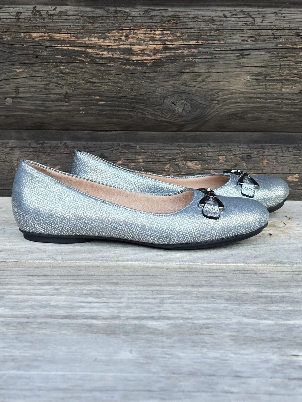 Naturalizer Maxwell Bit Y2K Preppy Glam Metallic Silver Comfort Bit Ballet Flats